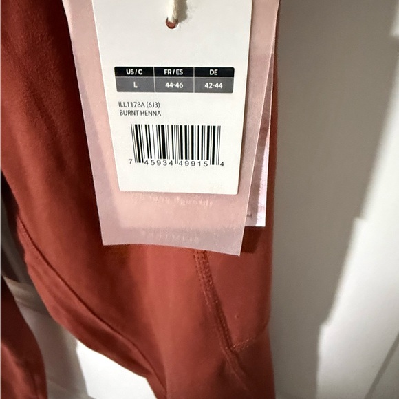 2/$35 NWT Jessica Simpson Tummy Control Pocket Leggings Burnt Henna sz L - Picture 3 of 8